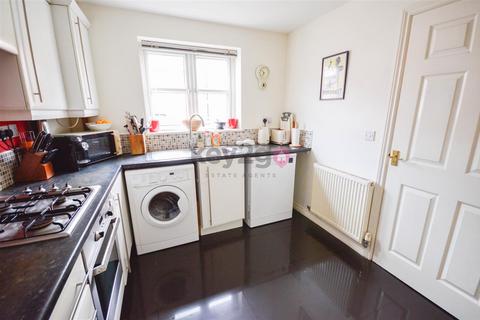 3 bedroom semi-detached house for sale, Myrtle Close, Sheffield, S2