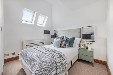 3 bedroom flat for sale, Hampstead Hill Gardens, Hampstead, London