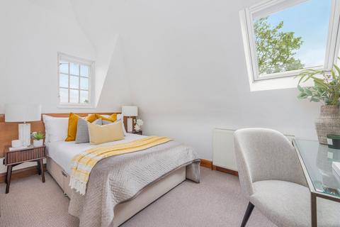 3 bedroom flat for sale, Hampstead Hill Gardens, Hampstead, London
