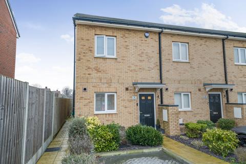 2 bedroom end of terrace house for sale, St. Marys Road, Swanley, Kent