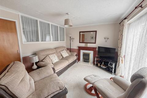 3 bedroom end of terrace house for sale, Hastings Road, Wellesbourne, Warwick