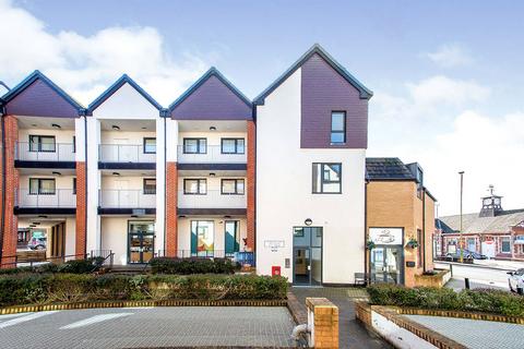 Attenborough Court, Watford WD19