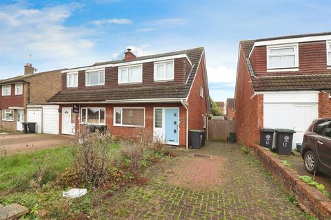 3 bedroom semi-detached house for sale, Balham Close, Rushden NN10