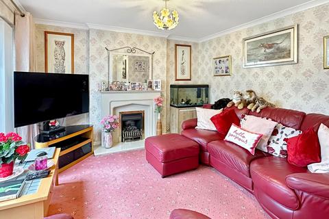 14 Glebe Road, Waterbeach, Cambridge, CB25 9RJ