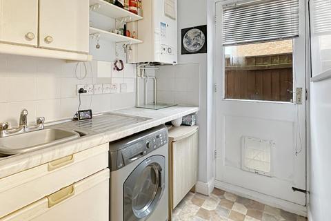 14 Glebe Road, Waterbeach, Cambridge, CB25 9RJ