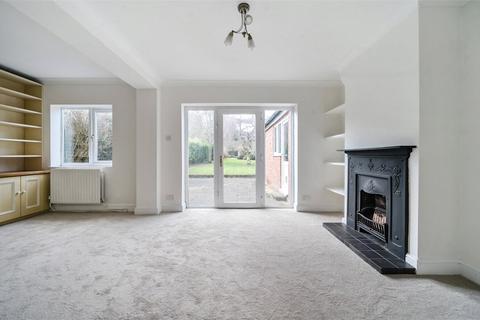 4 bedroom detached house to rent, Kings Lane, South Heath, Great Missenden, Buckinghamshire, HP16