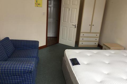 1 bedroom in a house share to rent, Chapel Road, Tuckingmill, Camborne