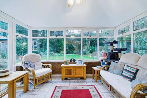10 Lindhurst Drive, Hockley Heath, Solihull, B94 6QD