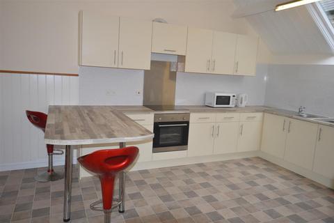 1 bedroom in a house share to rent, Chapel Road, Tuckingmill, Camborne