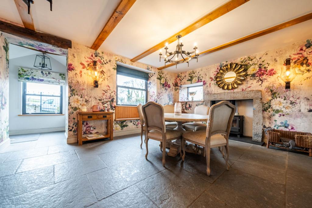 Kitchen diner