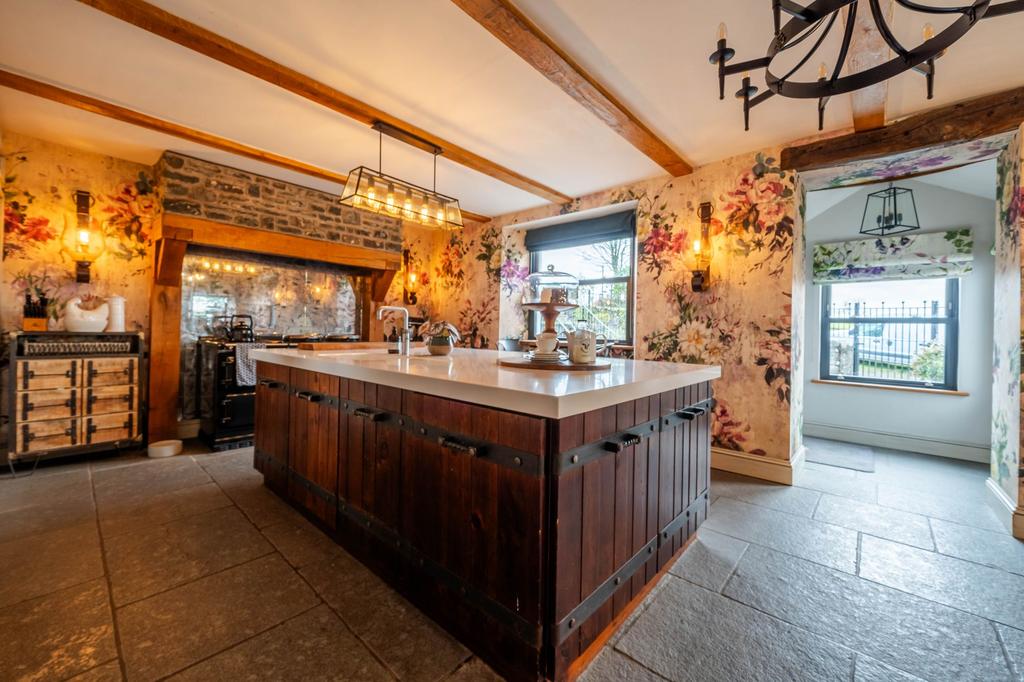 Kitchen diner