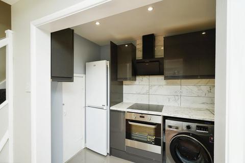 1 bedroom cluster house for sale, Milverton Green, Luton LU3