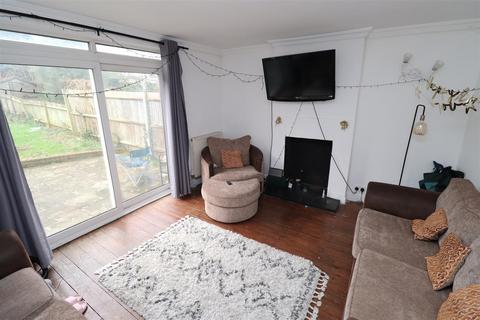 4 bedroom detached house to rent, Brookside Road, Golders Green, NW11