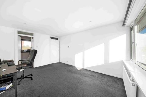 1 bedroom flat for sale, Southcliffe Drive, Shipley BD17
