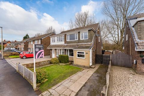 Monmouth Crescent, Ashton-In-Makerfield, WN4