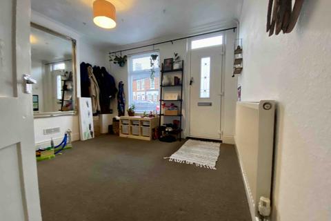 2 bedroom terraced house for sale, King Street, Felixstowe, IP11