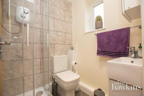 12 Middle Ground, Royal Wootton Bassett, Swindon, SN4 8LJ