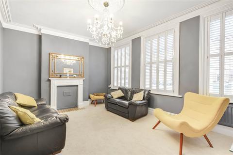 2 bedroom terraced house to rent, Abbeville Road, Clapham, London, SW4