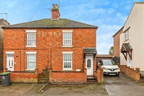 2 bedroom semi-detached house for sale, Finedon Road, Wellingborough NN9