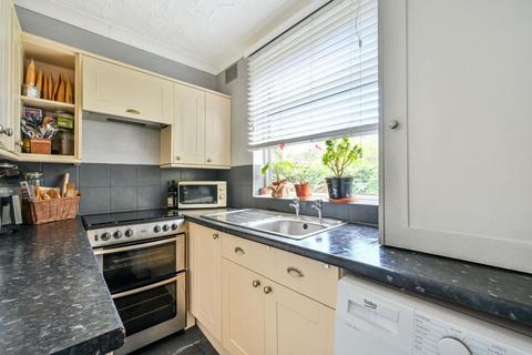 undefined, Garth Road, Morden SM4