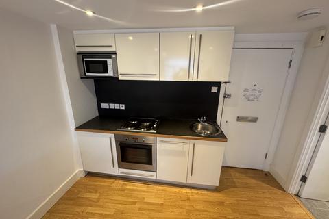1 bedroom apartment to rent, Sloane Avenue, London SW3
