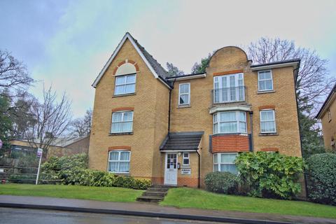 2 bedroom flat for sale, Oriental Road, Woking GU22