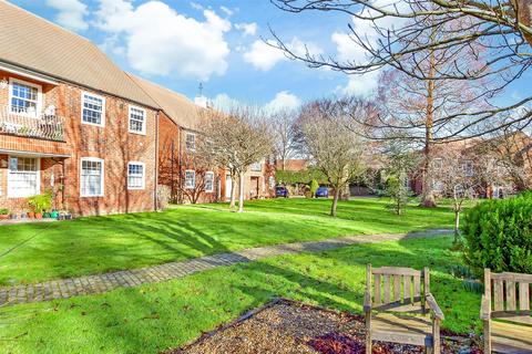 2 bedroom apartment for sale, Brockhampton Road, Havant, Hampshire