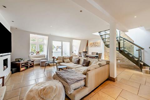 2 bedroom apartment for sale, Lennox Gardens, London