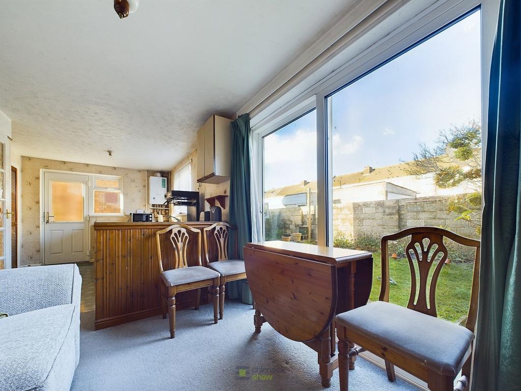 KItchen/Reception Room