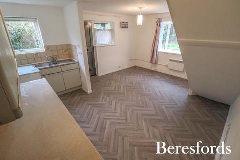 36 Lombards Chase, West Horndon, Brentwood, CM13 3UA