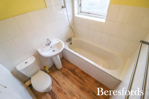 36 Lombards Chase, West Horndon, Brentwood, CM13 3UA