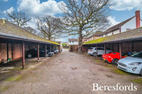 36 Lombards Chase, West Horndon, Brentwood, CM13 3UA