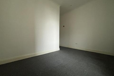 1 bedroom flat to rent, Beverley Road, Hull