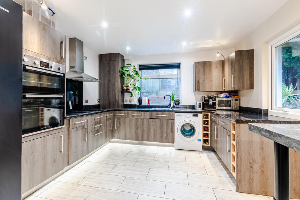 Kitchen1