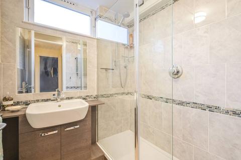 2 bedroom flat for sale, Burr Close, St Katharine Docks, London, E1W