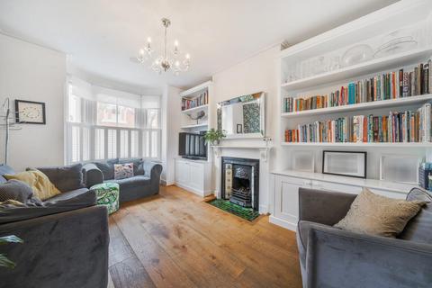 8 Bridgford Street, London, SW18 3TQ