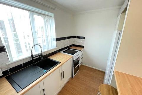 1 bedroom maisonette for sale, Bluebell Path, Wiltshire SN25