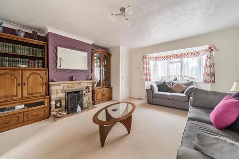 5 bedroom detached house for sale, Rowan Close, Fleet GU51