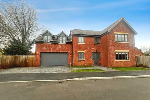 4 bedroom detached house for sale, Magdalen Road, Swindon SN4