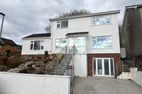 4 bedroom detached house for sale, Parcydelyn, Carmarthen SA31