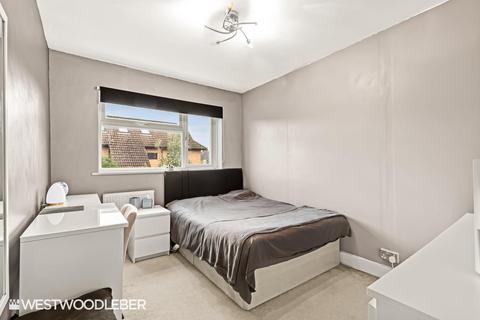 116 Rye Road, Hoddesdon, EN11 0HW