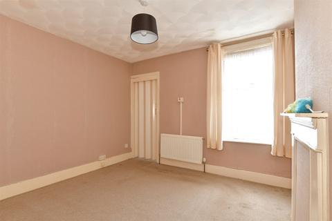 2 bedroom end of terrace house for sale, Richard Street, Rochester, Kent