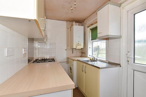 2 bedroom end of terrace house for sale, Richard Street, Rochester, Kent