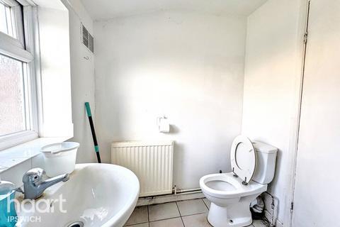 60 Kitchener Road, Ipswich, IP1 4DT