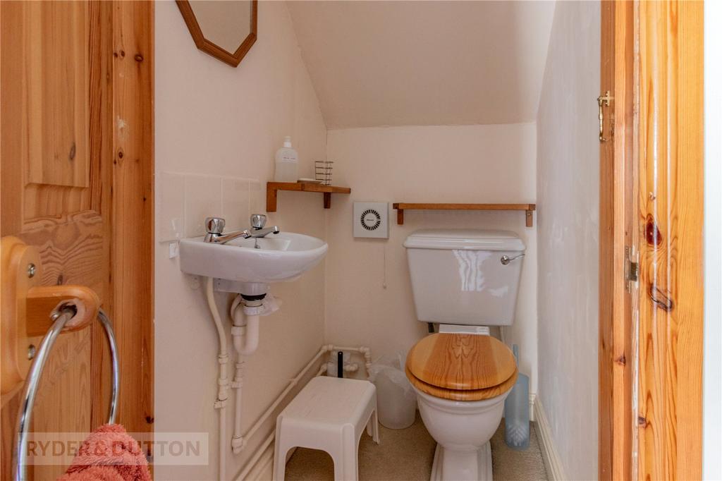 Ensuite Toilet