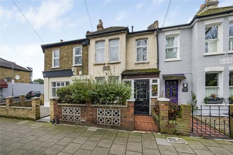 2 bedroom terraced house for sale, Blackshaw Road, London, SW17