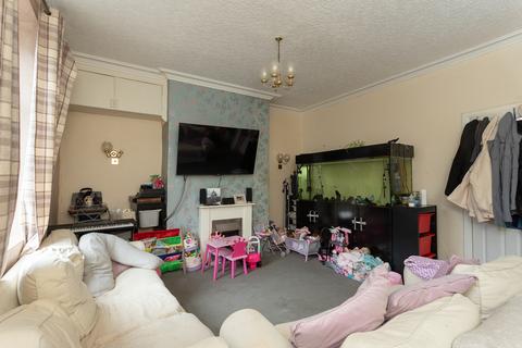 3 bedroom terraced house for sale, Chester Street, Halifax HX3