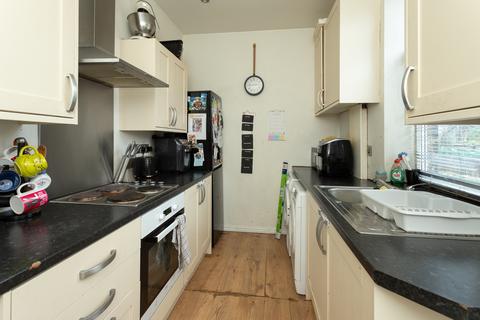 3 bedroom terraced house for sale, Chester Street, Halifax HX3