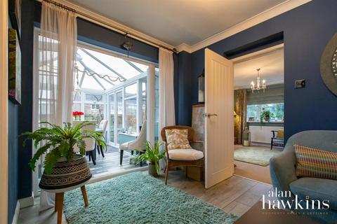 16 Branscombe Drive, Wootton Bassett, Swindon, SN4 8HP