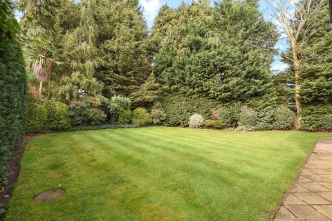 5 bedroom detached house for sale, Grange Place, Stompond Lane, Walton-On-Thames, KT12
